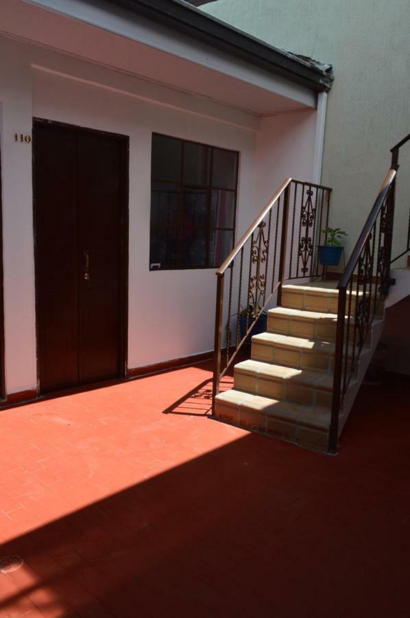Hostel El Jardin Popayan Ngoại thất bức ảnh